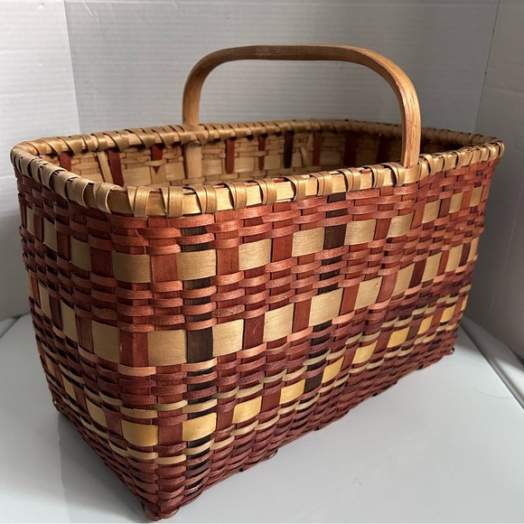Vintage Woven Splint Basket With Fixed Wooden Handle - Picture 4 of 8